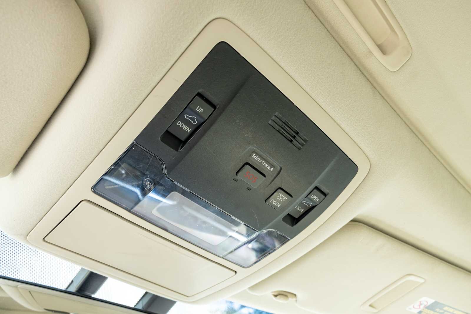 Used 2016 Nightfall Mica Lexus  image 26