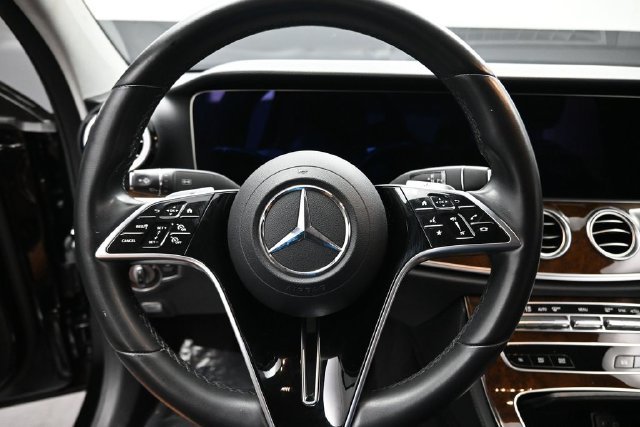 Used 2023  Mercedes-Benz E 350 image 13
