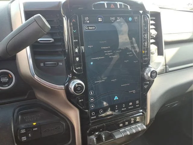 Used 2024  Ram Laramie image 5
