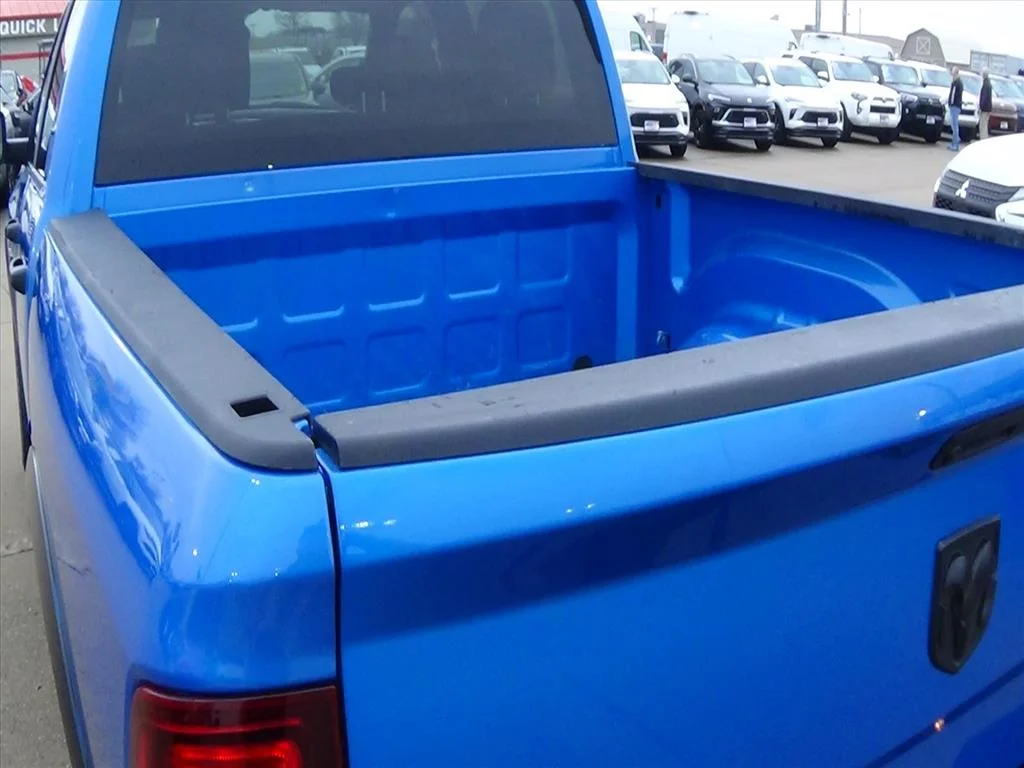 Certified Used 2024 Hydro Blue Pearl Coat (pbj) RAM Warlock image 10