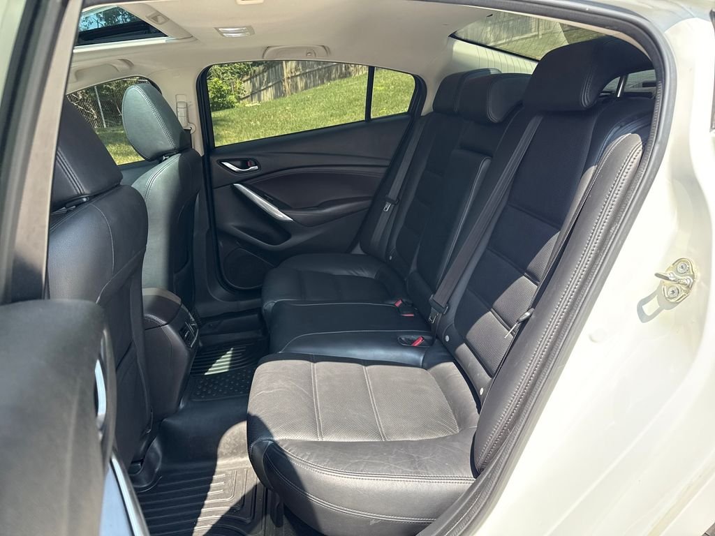 Used 2017 White Mazda Grand Touring image 24
