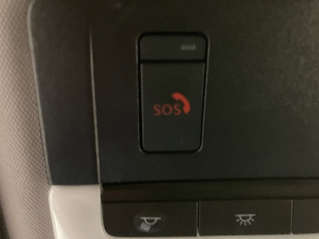 Used 2023  Mitsubishi SE image 8