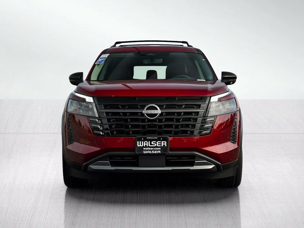 New 2026 Scarlet Ember Tintcoat Nissan SL image 2