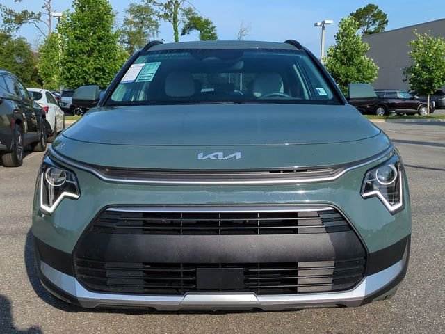 Used 2025 Green Kia EX image 9