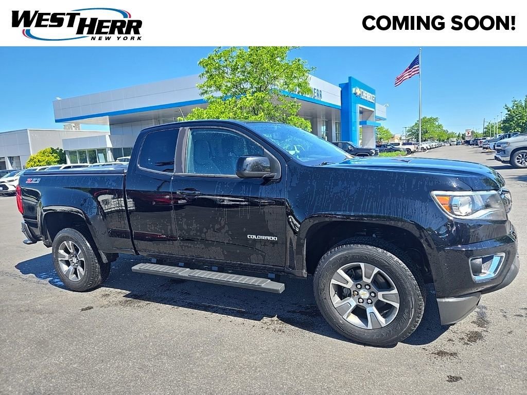 Used 2018 BLACK Chevrolet 4WD Z71 image 1