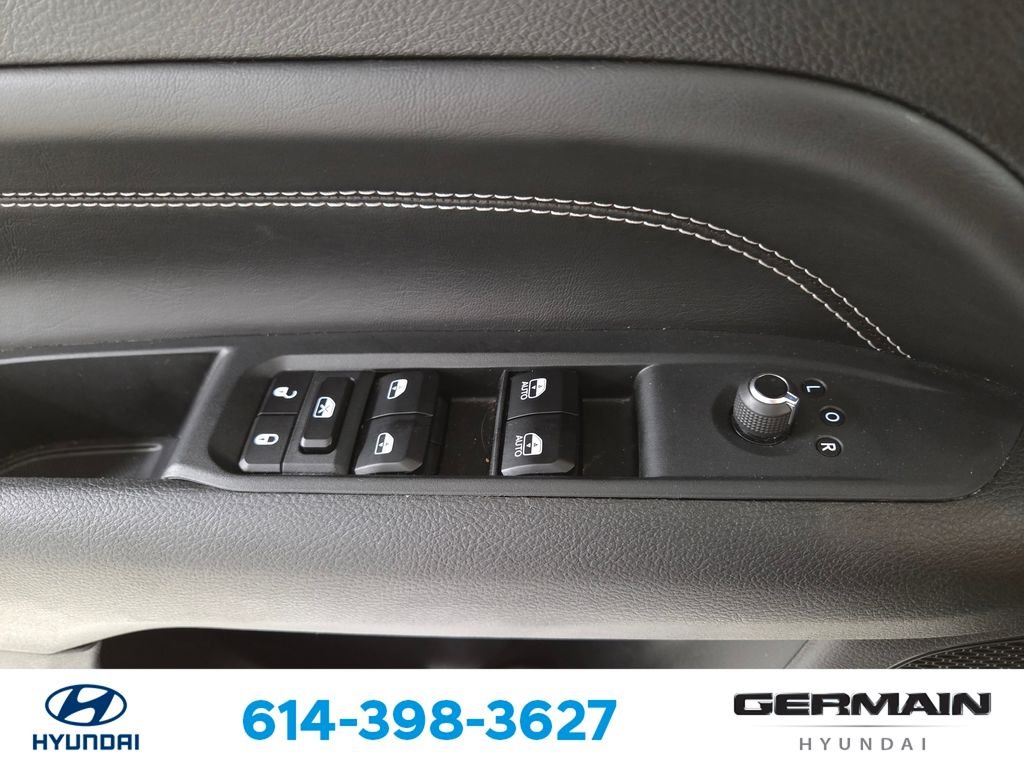 Used 2023 Gray Jeep Latitude image 26