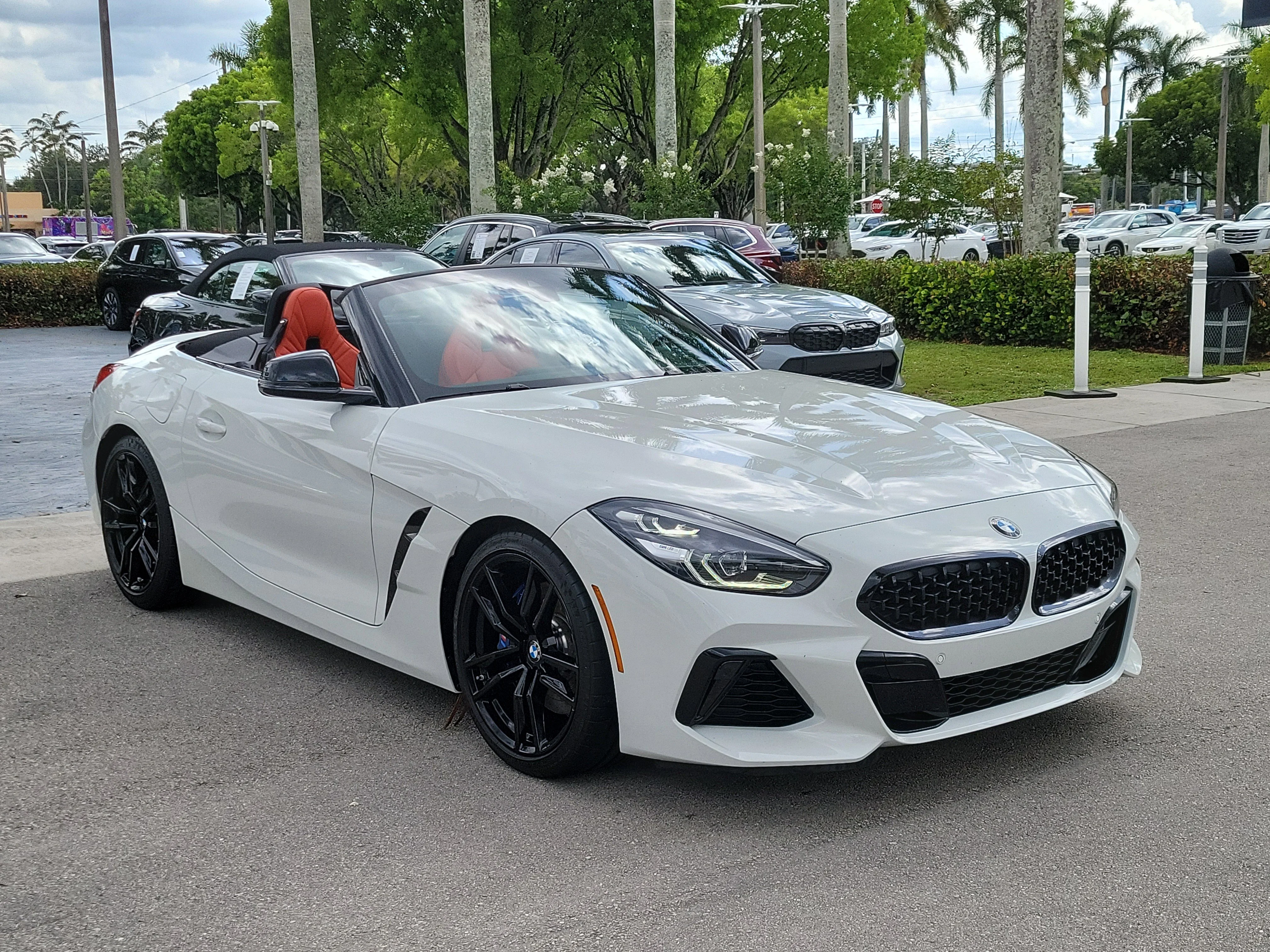 2021 BMW Z4 M40i's photo