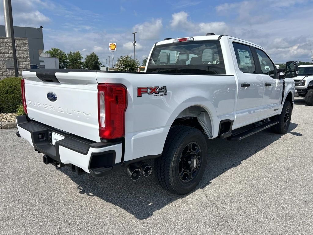 New 2026 Oxford White Ford F-250® XL image 4
