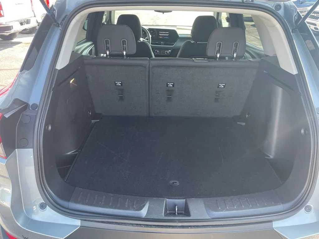 Used 2025 Sterling Gray Metallic Chevrolet LT image 11