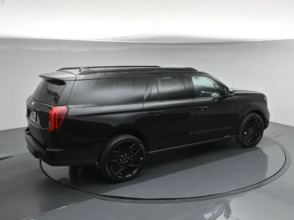 New 2027 Black Ford Platinum image 43