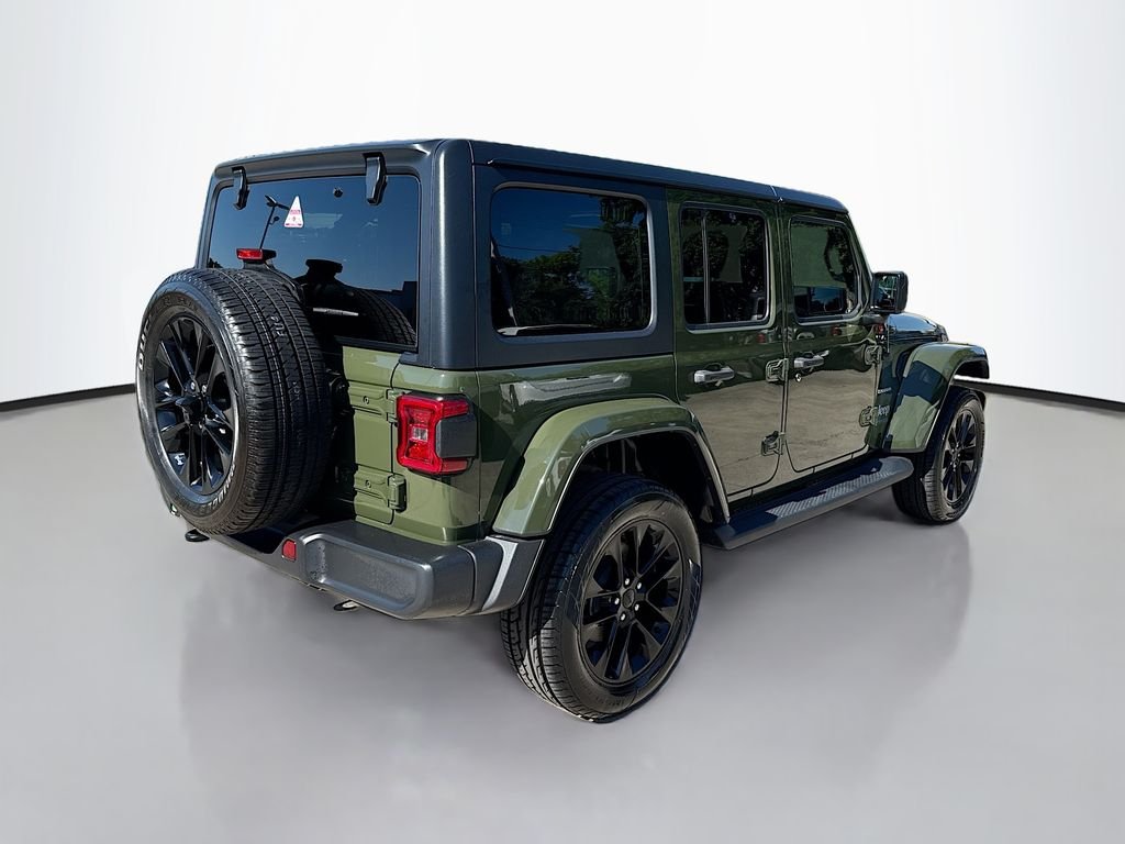 Used 2021 Sarge Green Clearcoat Jeep Unlimited Sahara image 7