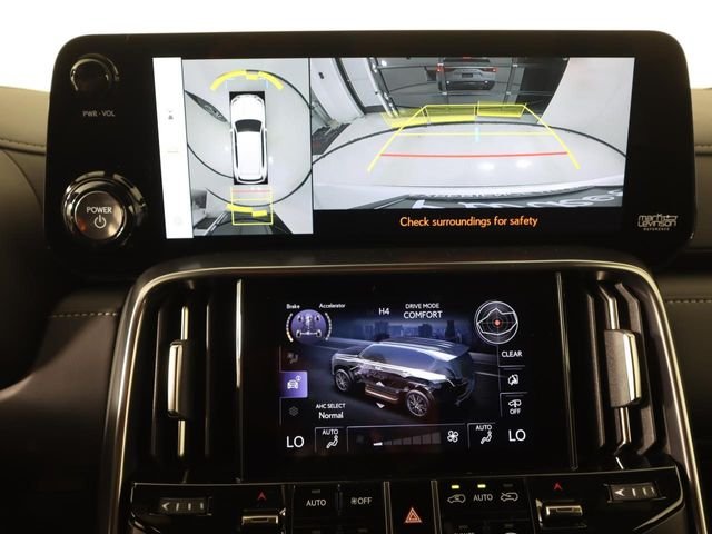 2026 Lexus LX 700h Luxury - Photo 18