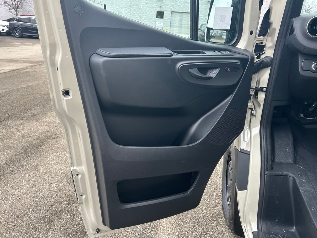 2026 Mercedes-Benz Sprinter Cargo Van Base - Photo 10