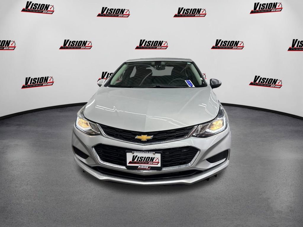 Used 2017 Chevrolet Cruze LT with VIN 3G1BE6SM4HS573140 for sale in Rochester, NY