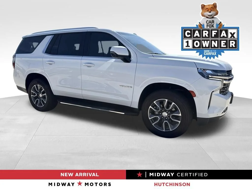 Used 2022 Summit White Chevrolet LT image 1