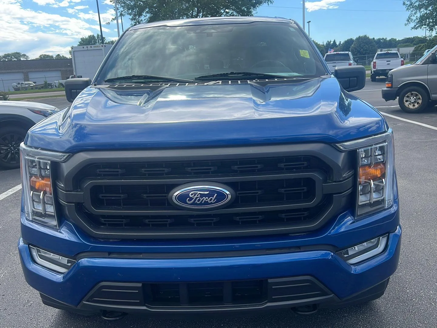 Used 2023 Atlas Blue Ford XLT image 14