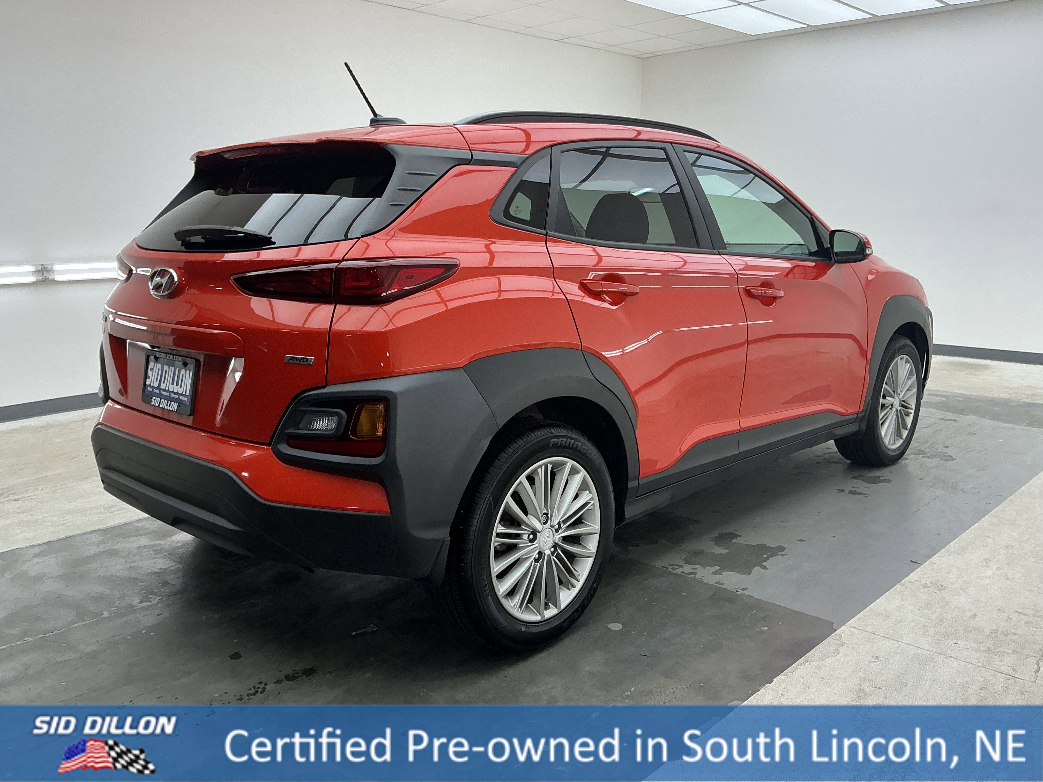 Used 2020 Sunset Orange Hyundai SEL image 4