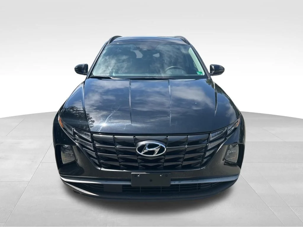 Used 2022 Black Hyundai SEL image 9