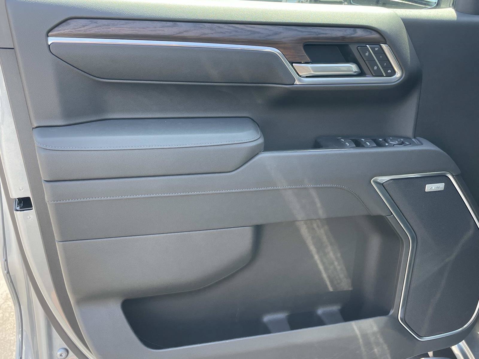 2026 GMC Sierra 1500 SLT - Photo 21