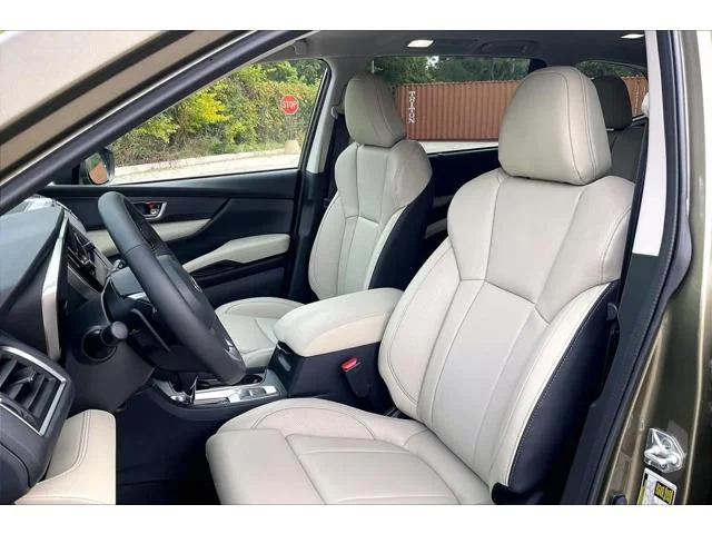 New 2027 AUTUMN GREEN METALLIC Subaru Limited 8-Passenger image 23