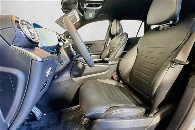 New 2026 MANUFAKTUR Alpine Grey Mercedes-Benz GLC 300 image 47