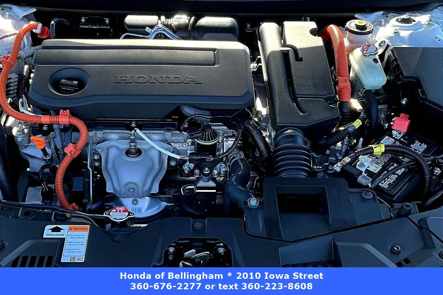 Certified Used 2025 Platinum White Pearl Honda HYBRID TOURING image 27
