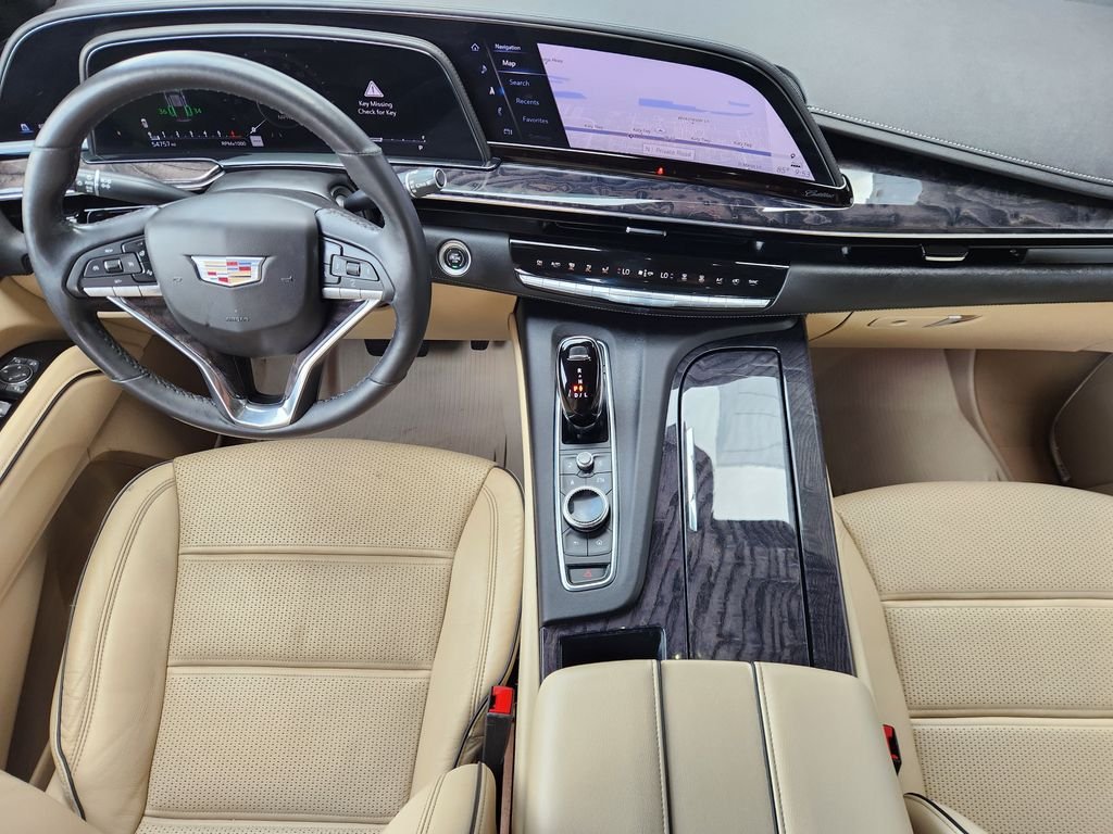 Used 2021 Crystal White Cadillac Premium image 26
