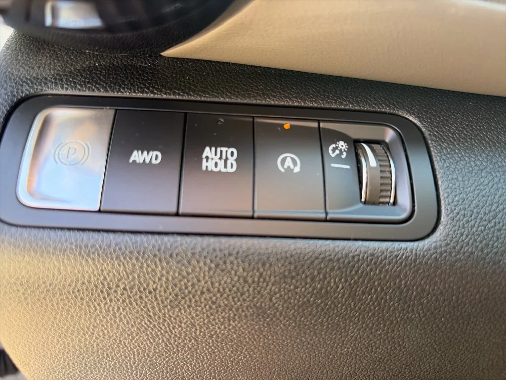 2025 Chevrolet Equinox LT - Photo 21