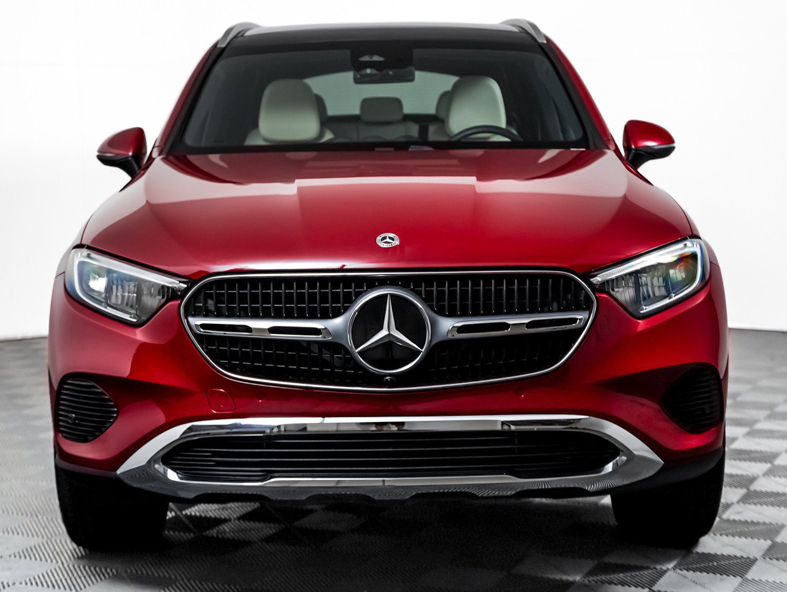 Certified Used 2025 Patagonia Red M Mercedes-Benz GLC 350e 4MATIC® SUV image 8