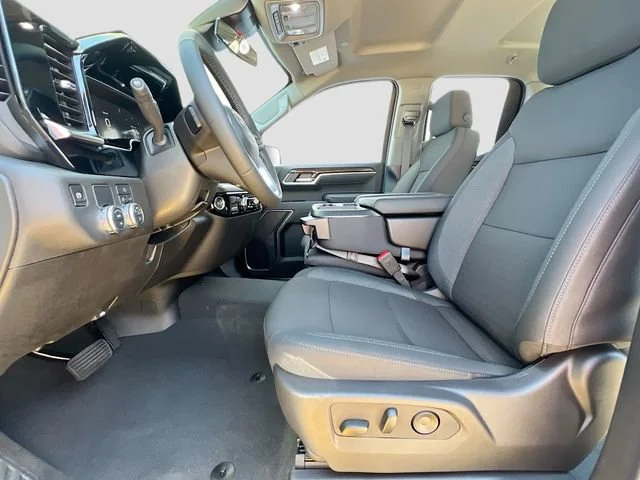 New 2026 Summit White GMC Elevation image 15