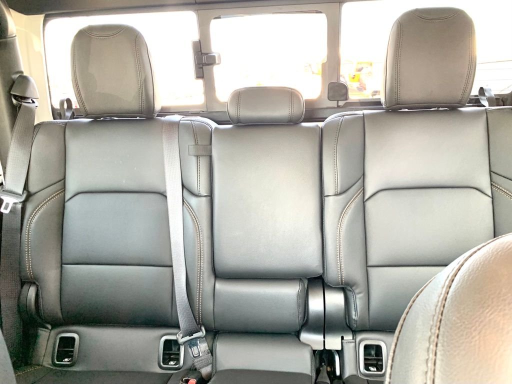 Used 2026 White Jeep Sahara image 42