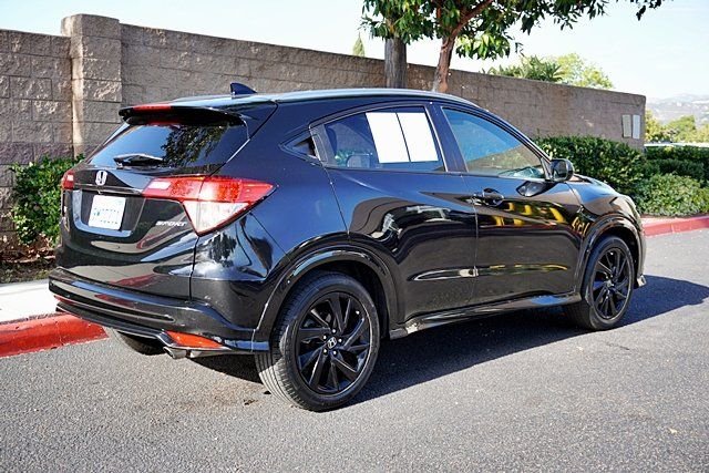 Used 2021  Honda Sport image 7