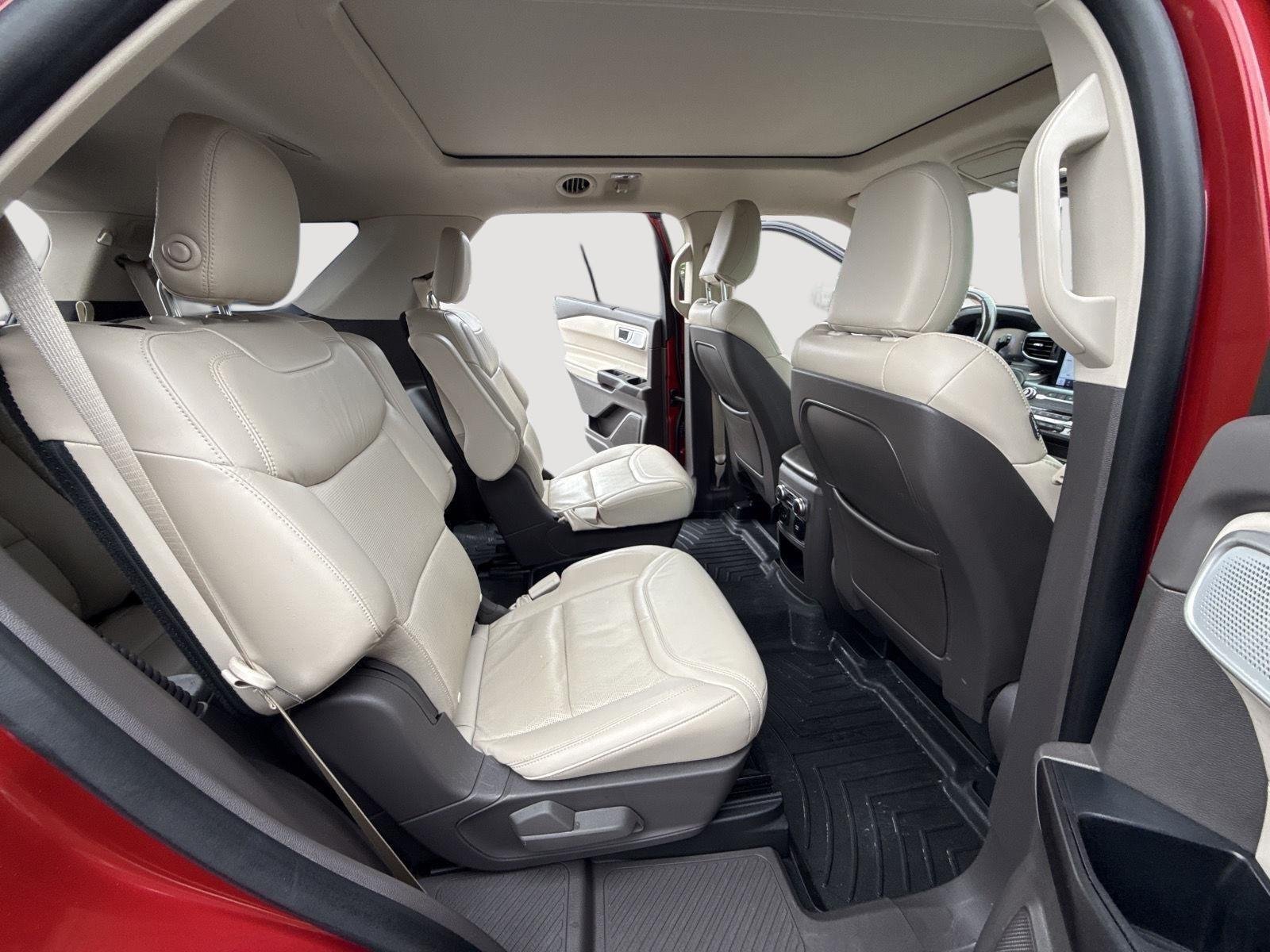 2020 Ford Explorer Platinum - Photo 5