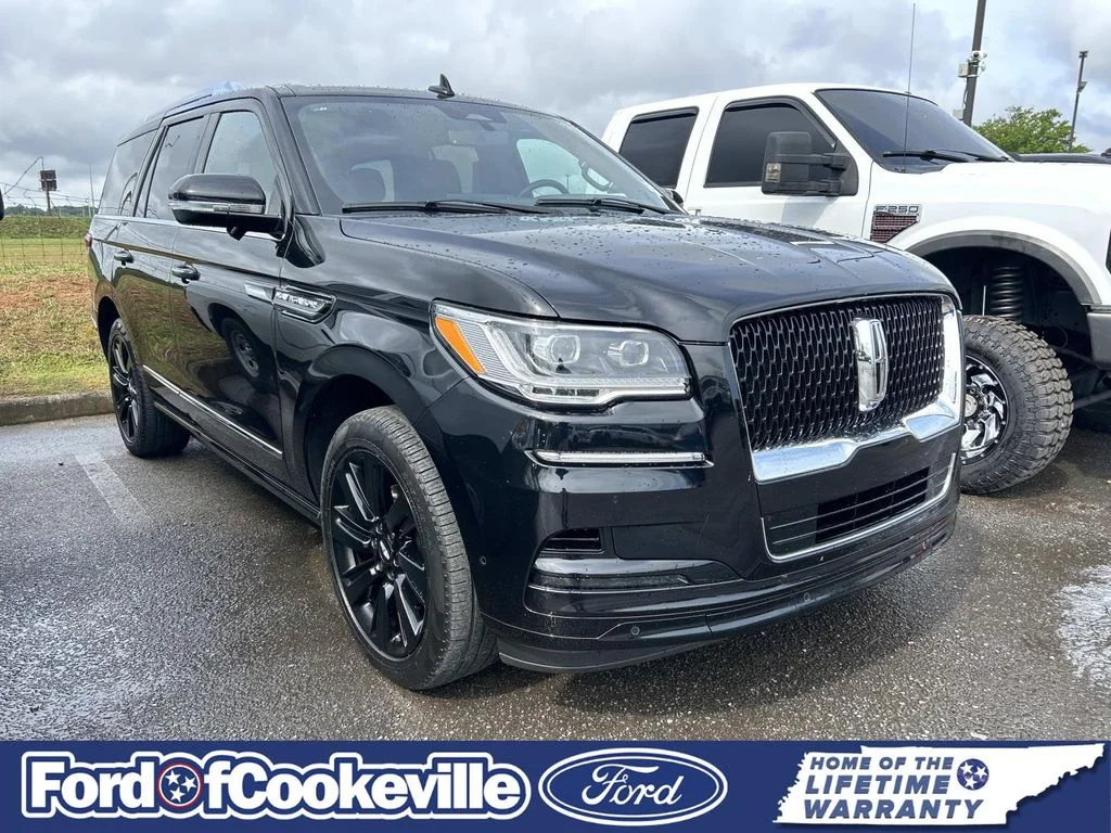 2023 Lincoln Navigator Reserve 4WD's photo