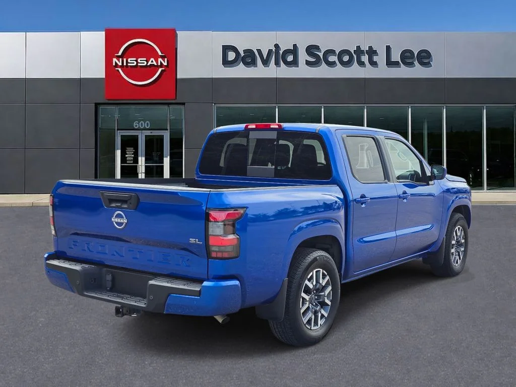 Used 2024 Blue Nissan SL image 7