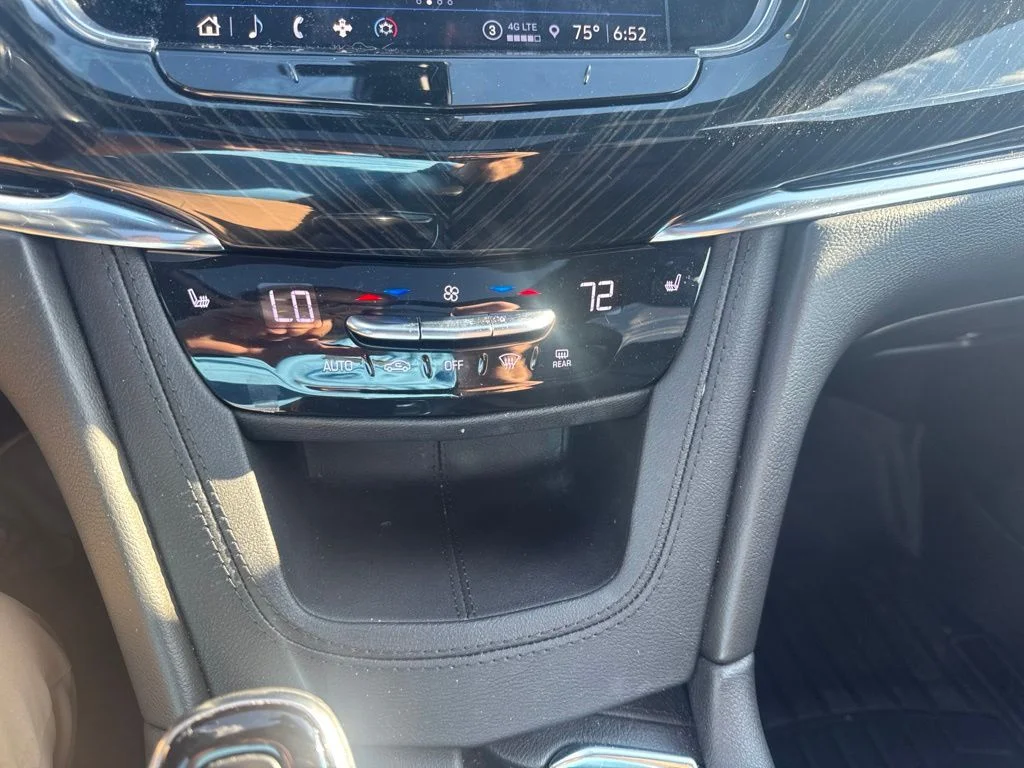 Used 2021 Crystal White Tri-Coat Cadillac Premium Luxury image 23