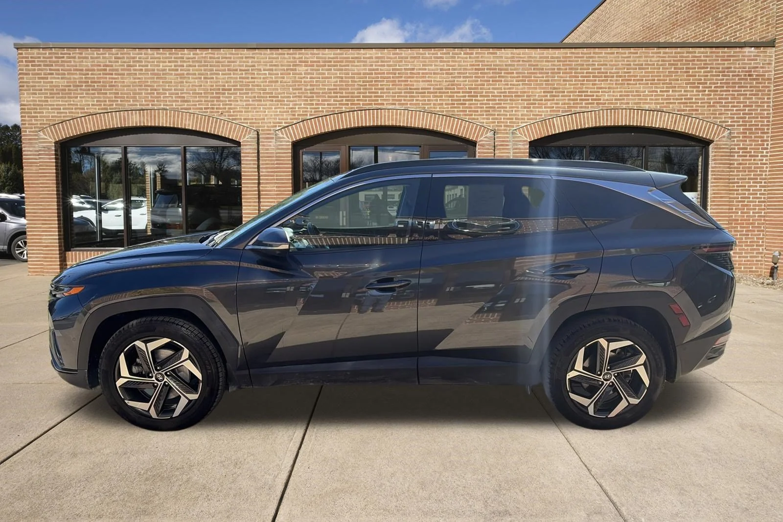 Used 2022 Portofino Gray Hyundai Limited image 7