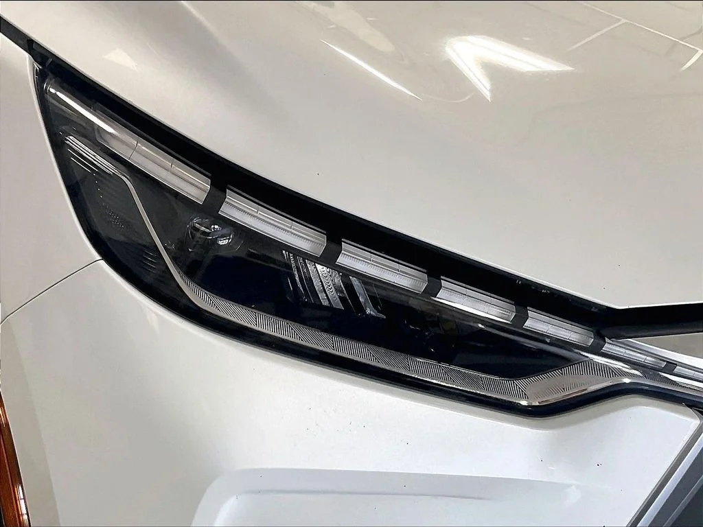 Used 2026 White INFINITI LUXE image 33