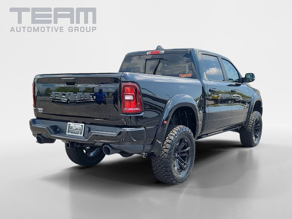 New 2026 Diamond Black Crystal Pearl-Coat Exterior Paint RAM Big Horn/Lone Star image 7