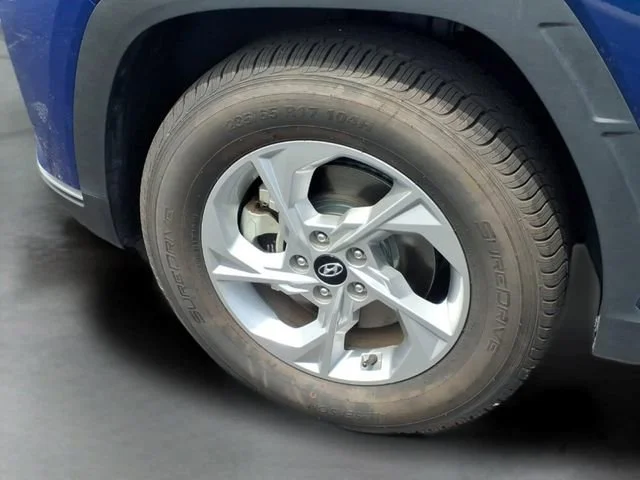 Used 2024  Hyundai SEL image 19