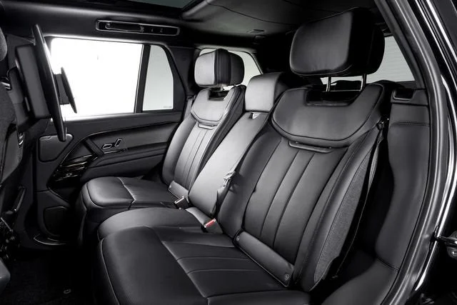 Used 2025 Santorini Black Metallic Land Rover SV image 23