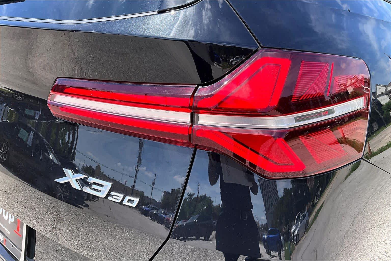 Used 2026 Black Sapphire Metallic BMW 30 xDrive image 29