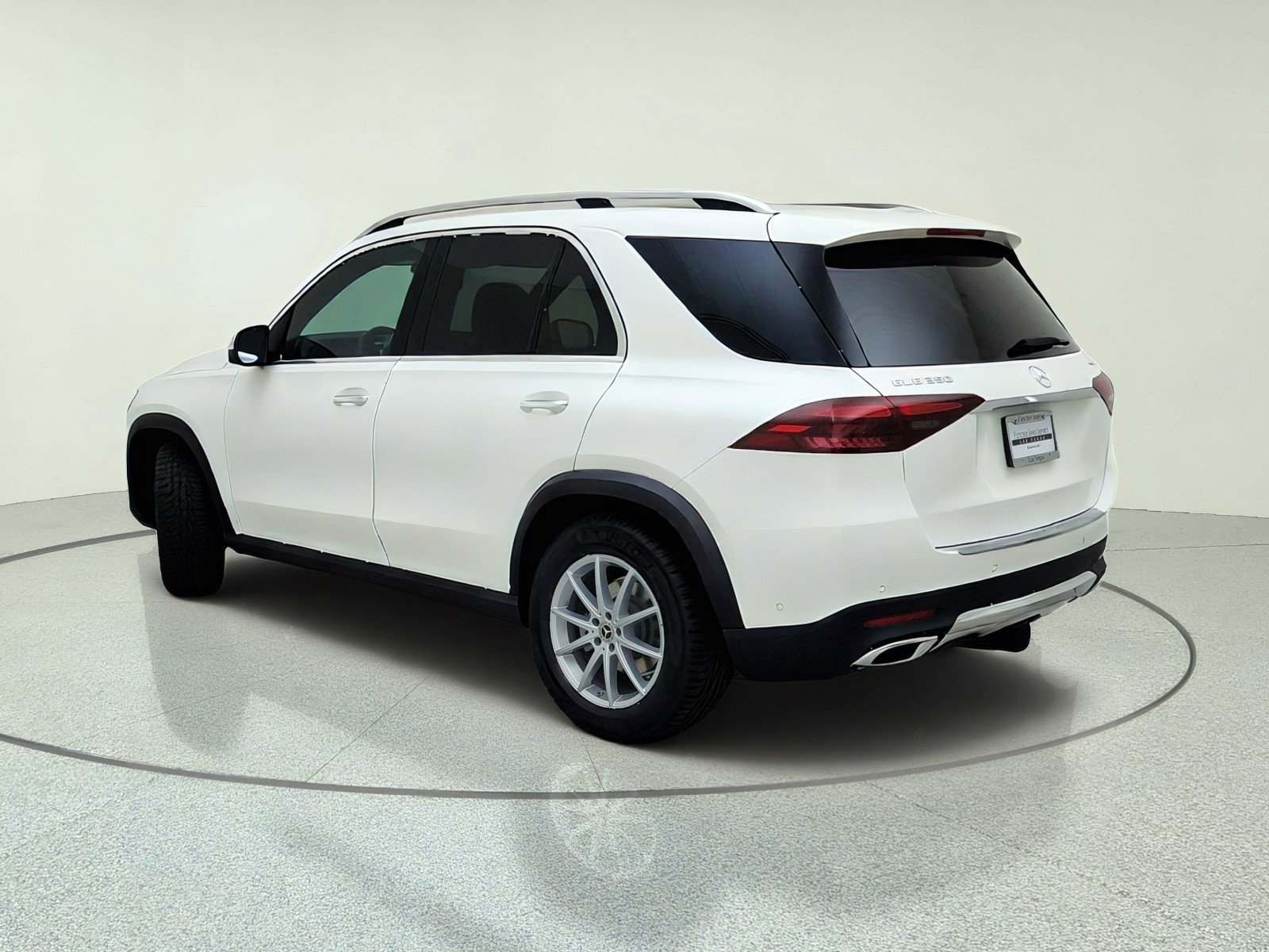 New 2026 Polar White Mercedes-Benz GLE 350 4MATIC® SUV image 40