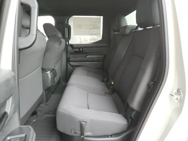 2026 Toyota Tacoma SR5 - Photo 17