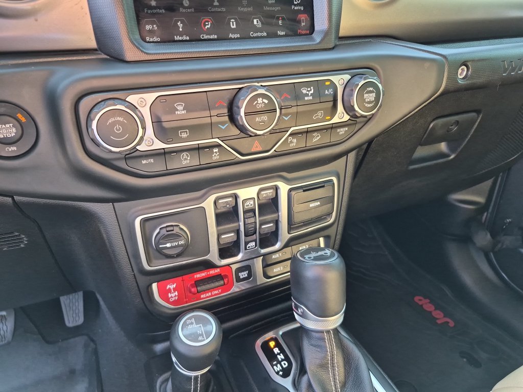 Used 2018 Gray Jeep Unlimited Rubicon image 28