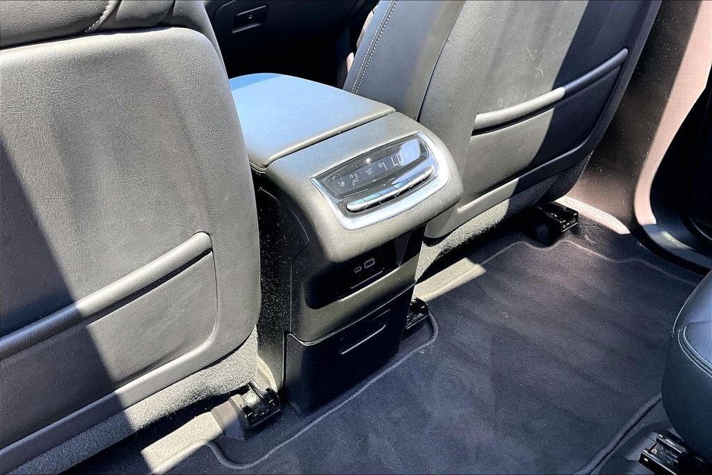 Used 2025 Silver Cadillac Premium Luxury image 25