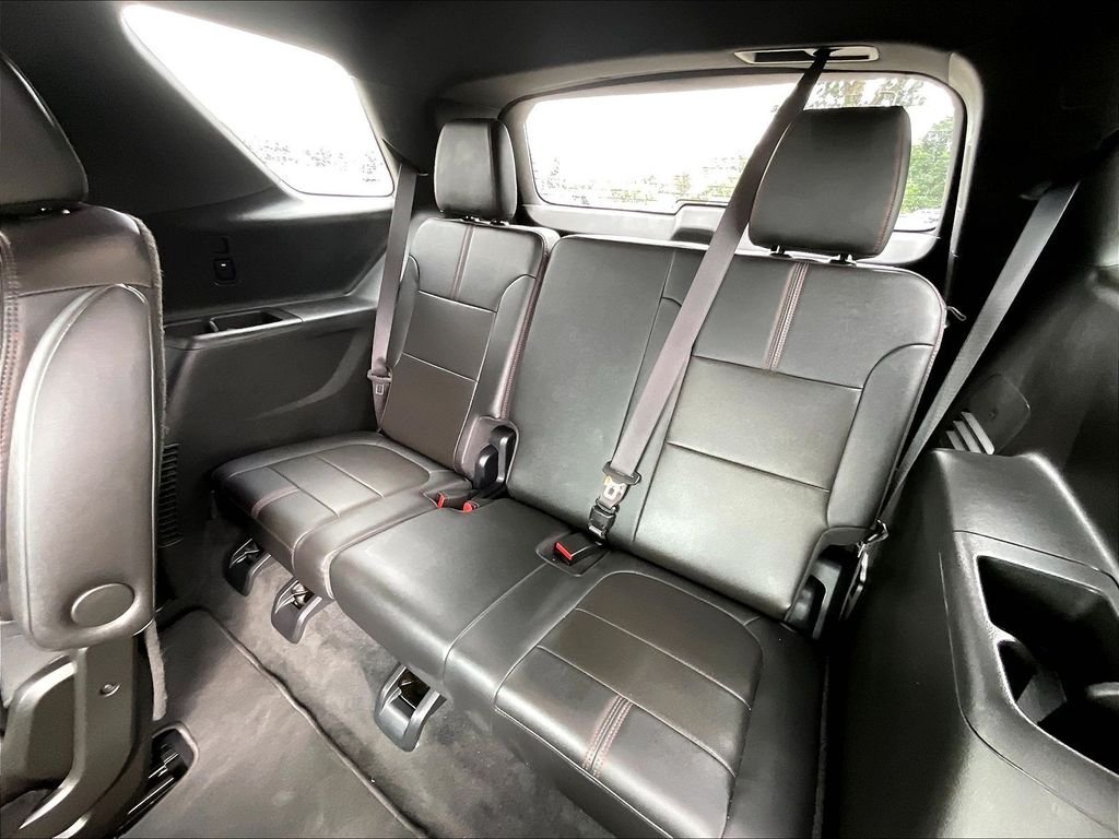 Used 2023 Summit White Chevrolet RS image 16