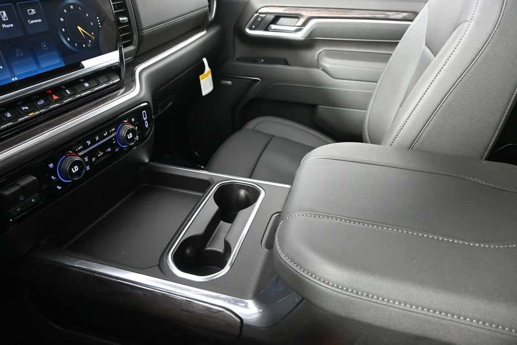 2026 Chevrolet Silverado 2500 HD LTZ - Photo 32
