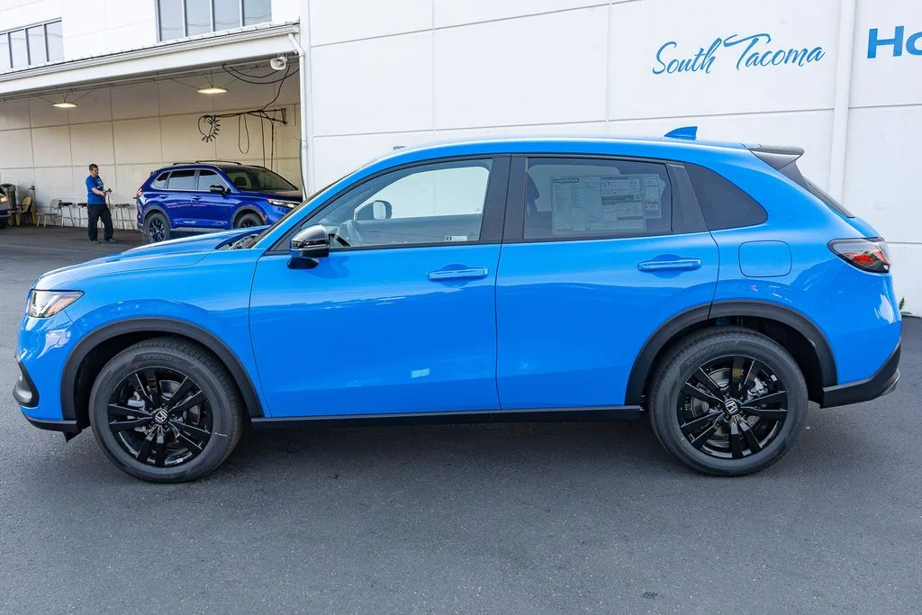 2027 Honda HR-V Sport - Photo 9