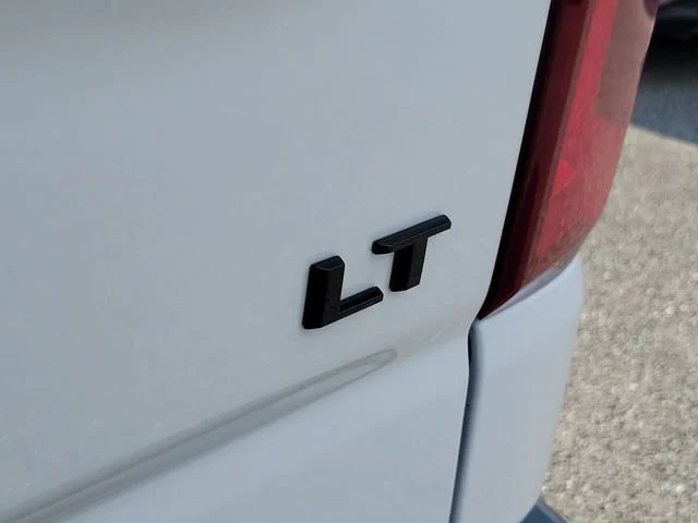 New 2026 Summit White Chevrolet LT Trail Boss image 11
